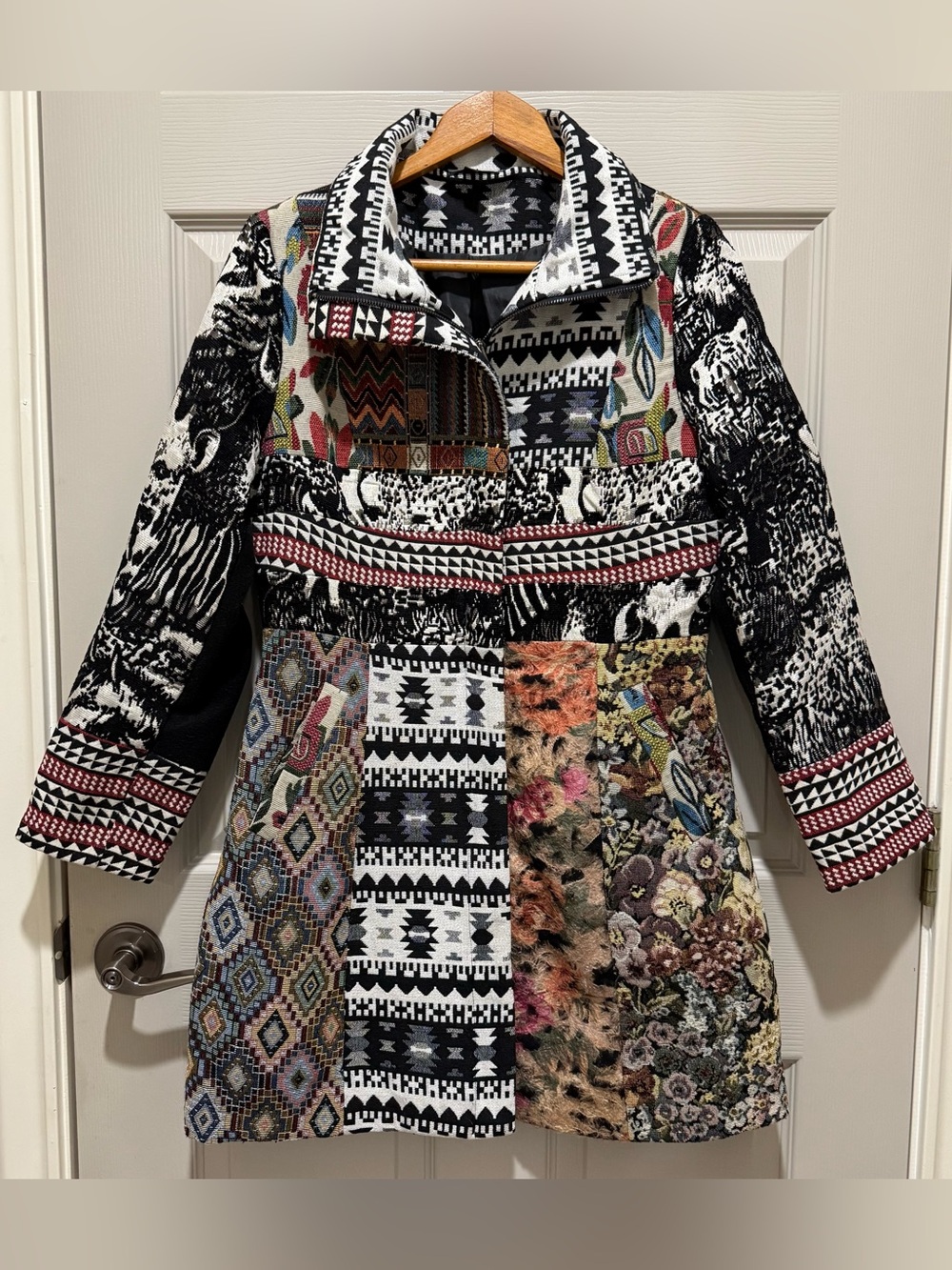 Dor Dor Couture Tapestry Coat Womens S Black Vintage Boho Patchwork Aztec Tiger